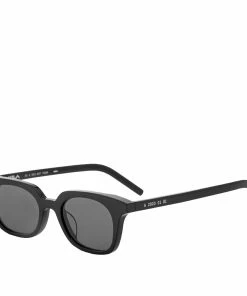 AKILA Lo-Fi Sunglasses